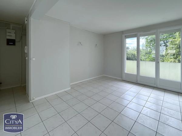 Appartement à vendre 4 pièces 66m² Saint-Quentin (02100)