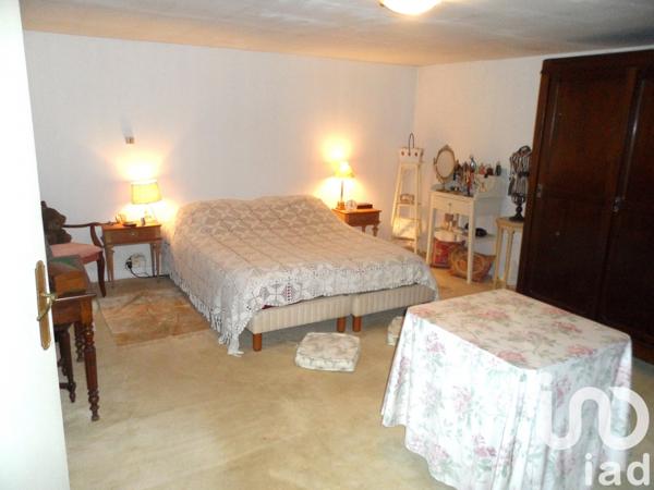 Immeuble à vendre 1 000 m² Villemeux-sur-Eure