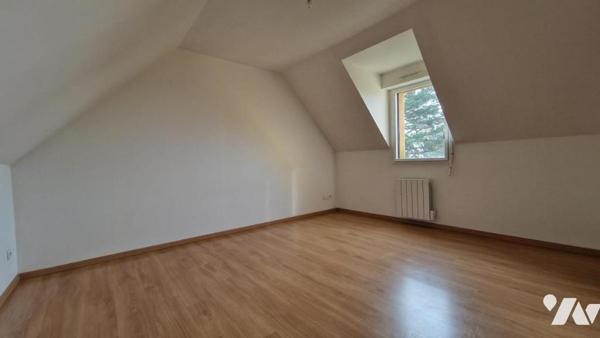 Saint-Malo - Maison (2010) individuelle (111.50m²) - Cinq chambres dont une en RDC avec salle d'eau