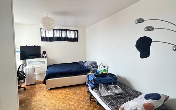 Appartement à vendre    1 pièce • 28,22 m2 Paris 19