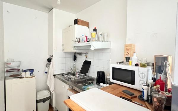Appartement à vendre    1 pièce • 28,22 m2 Paris 19
