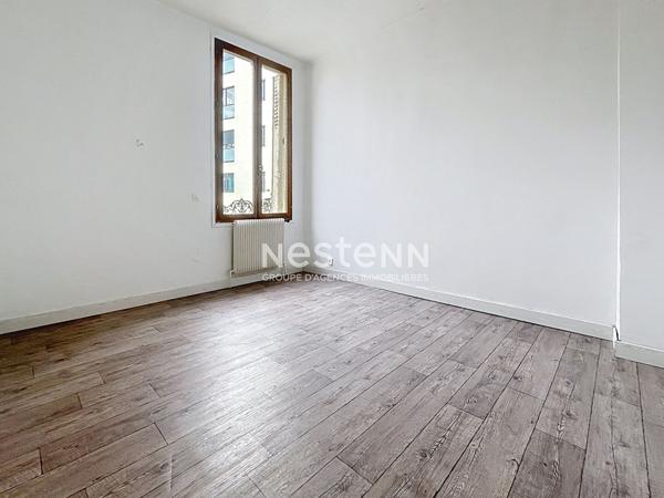 Appartement/Maison Issy Les Moulineaux La Ferme 4 pièce(s) 100m2 Atypique,Calme,Tramway