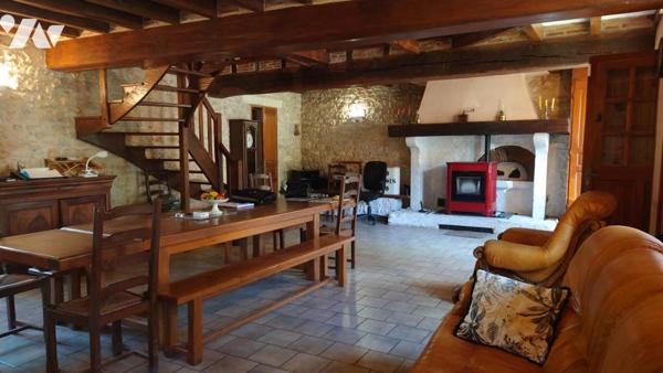 HAMEAU ENTRE CHATILLON/LOIRE ET BEAULIEU !