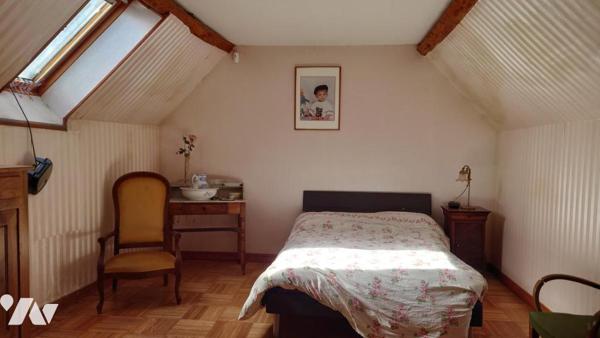 HAMEAU ENTRE CHATILLON/LOIRE ET BEAULIEU !