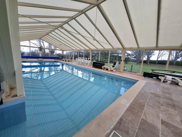 À vendre - Maison individuelle, 9 pièces située à Mamers (72600)