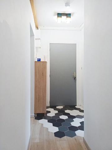 Appartement Type3 à vendre à Angers au 1er étage - Entièrement rénové 2 chambres cave et parking