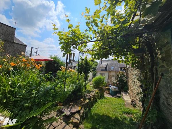 Bâtisse en pierre au charme singulier – Fort potentiel à réinventer