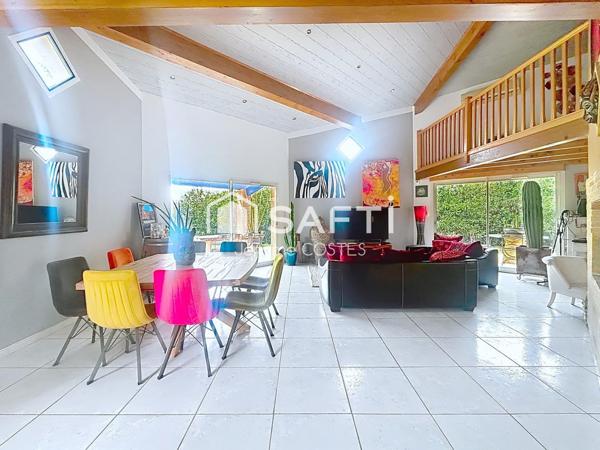 Villa d'architecte d'environ 196 m2