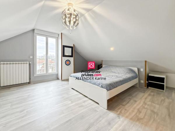 Maison Saint Clement 7 pièce(s) 190 m2