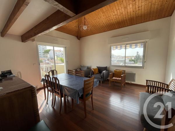 Appartement F3 à vendre  3 pièces - 62,95 m 2   ROYAN  - 17
