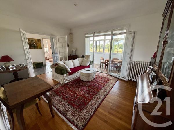 Maison à vendre  7 pièces - 172 m 2   SAUJON  - 17