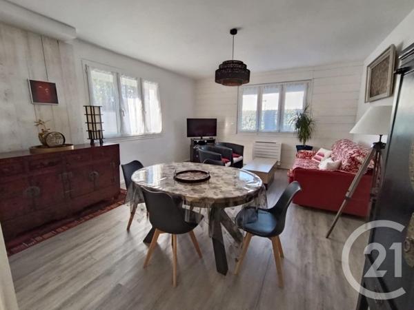 Maison à vendre  7 pièces - 172 m 2   SAUJON  - 17