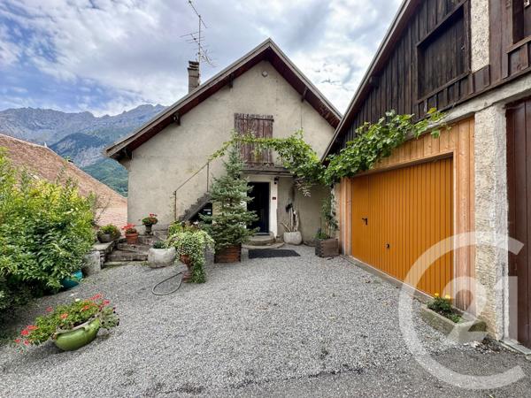 Appartement T4 à vendre  4 pièces - 103,40 m2 ST FIRMIN EN VALGODEMARD - 05