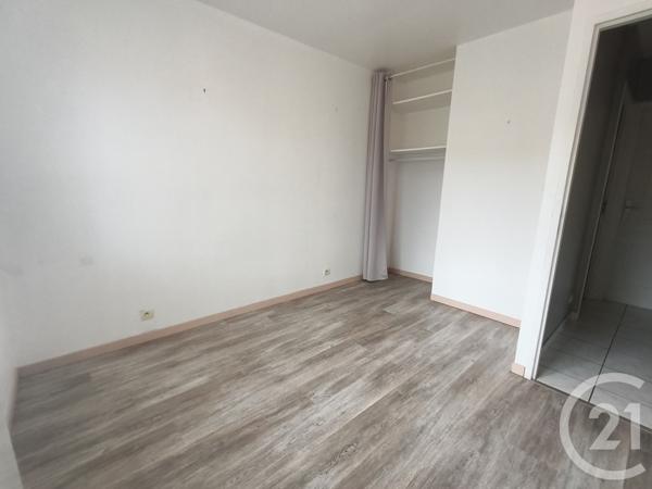 Maison à vendre  4 pièces - 100,64 m 2   ST VIVIEN DE MEDOC  - 33