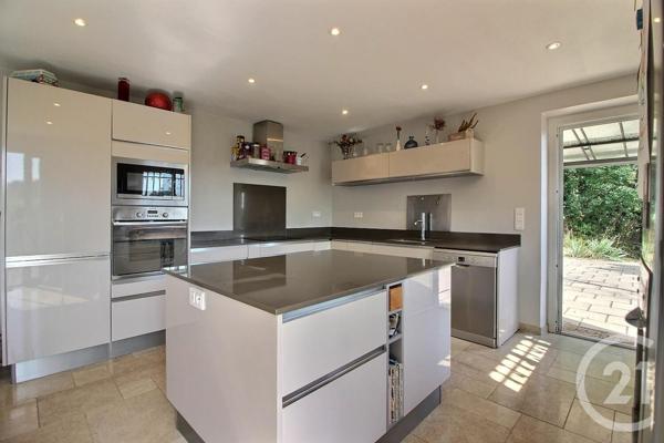 Maison à vendre  4 pièces - 135 m2 CHATEAUNEUF GRASSE - 06
