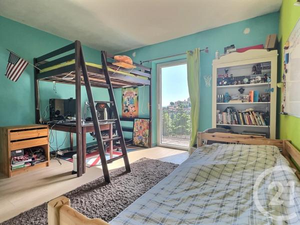 Maison à vendre  4 pièces - 135 m2 CHATEAUNEUF GRASSE - 06