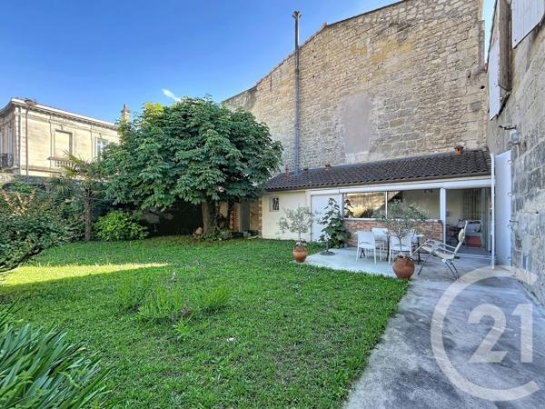 Maison à vendre  3 pièces - 117 m 2   BORDEAUX  - 33