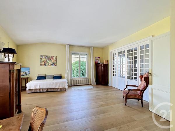 Maison à vendre  3 pièces - 117 m 2   BORDEAUX  - 33