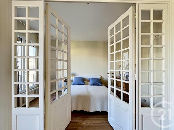 Maison à vendre  3 pièces - 117 m 2   BORDEAUX  - 33