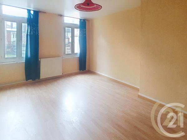 Immeuble à vendre  200 m2 BOLBEC - 76