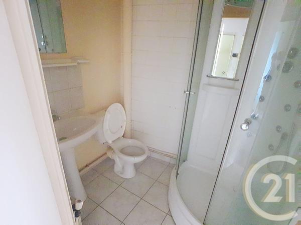 Immeuble à vendre  200 m2 BOLBEC - 76