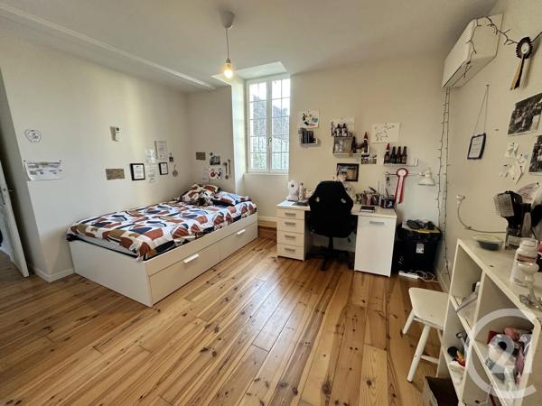 Maison à vendre  7 pièces - 231,01 m 2   ORTHEZ  - 64