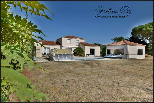 Gétigné (44190) GETIGNE rare sur le secteur aux portes de CLISSON Contemporaine 7 ch., garage et jardin de 1798 m².