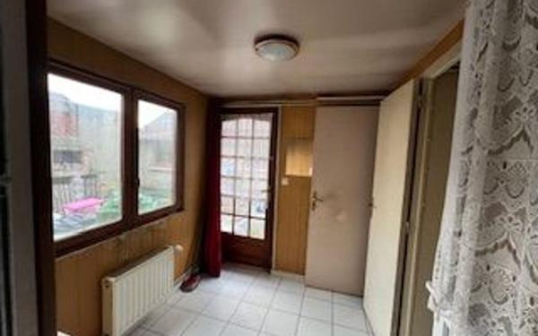 Maison à vendre    3 pièces • 61 m2 Chauny