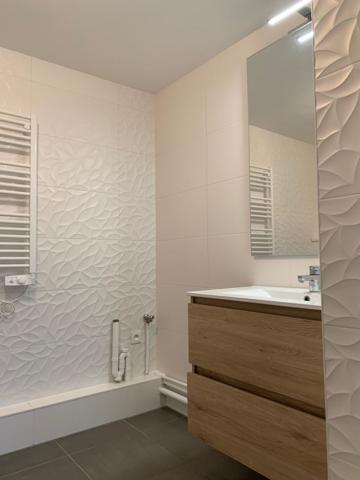 Location Appartement28,05 m² - 1 Pièce - MONTIGNY LE BRETONNEUX (78180)