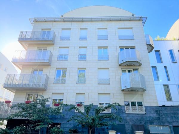 Location Appartement28,05 m² - 1 Pièce - MONTIGNY LE BRETONNEUX (78180)
