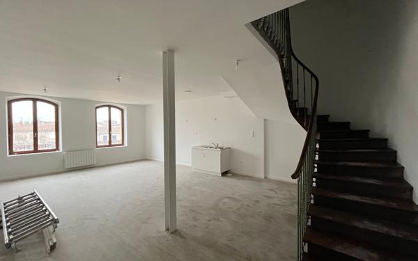 Appartement à louer    3 pièces • 89,27 m2 Castelnaudary