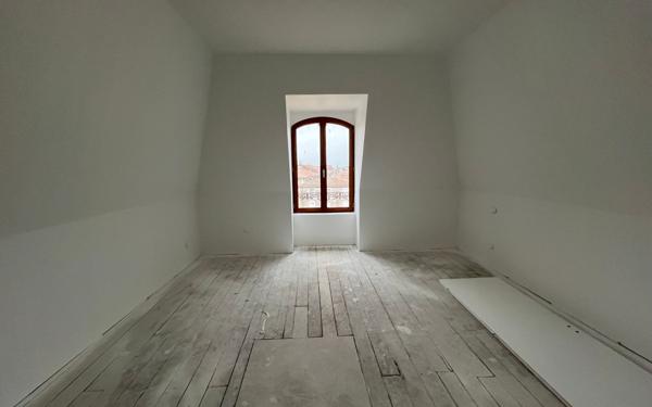 Appartement à louer    3 pièces • 89,27 m2 Castelnaudary