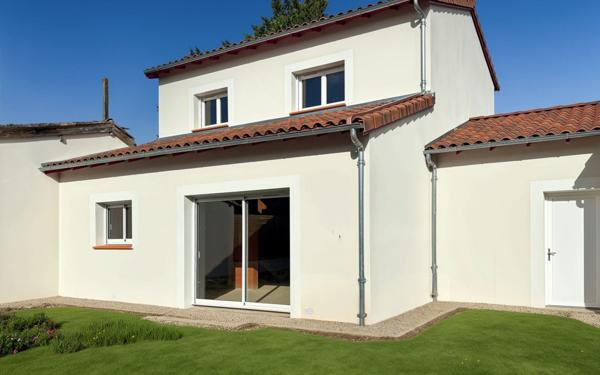 Maison à vendre    4 pièces •  Caussade
