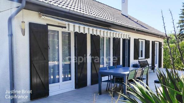 Pavillon familial avec accès direct au lac – Cours-les-Barres