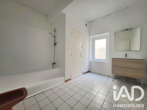 Appartement à vendre 4 pièces 106 m² Sallèles-d'Aude
