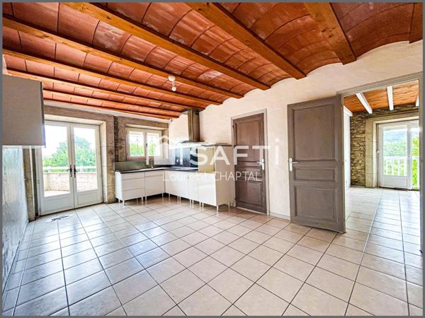 Domaine composé d'un bâtiment et d'une maison vignerone !