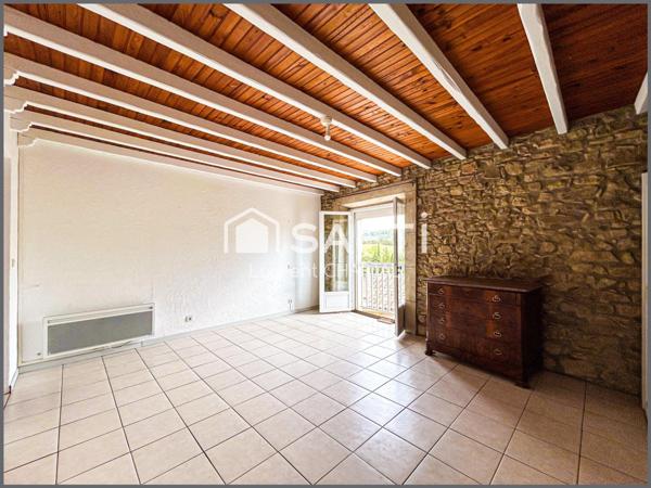 Domaine composé d'un bâtiment et d'une maison vignerone !