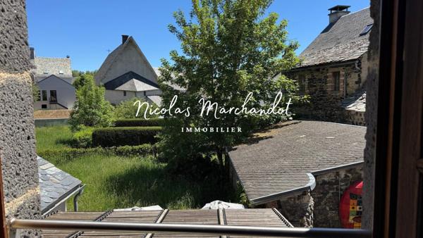 Restaurant-chambres d'hôtes LAGUIOLE- Nord Aveyron