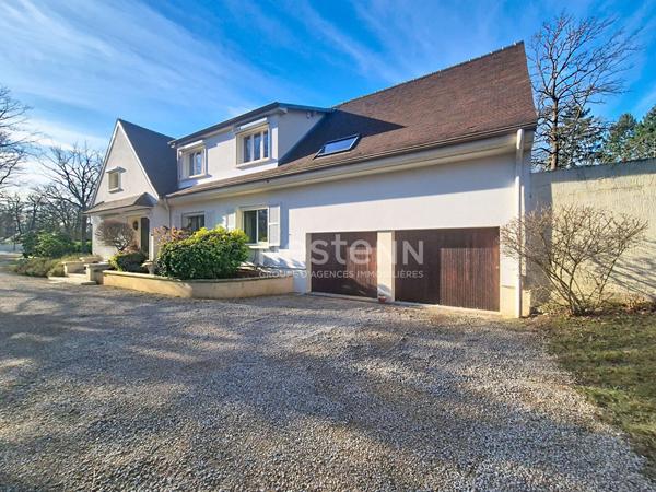 Maison Lamorlaye, 10 pièces, terrain 3800 m²