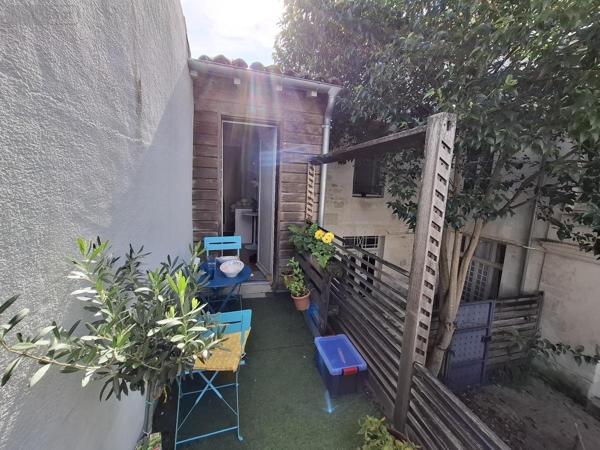 Appartement à vendre à Saintes en Charente-Maritime (17100), ref : 17111-735