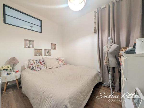 Appartement à vendre 2 pièces -57.69m² - cour - Villars les Dombes