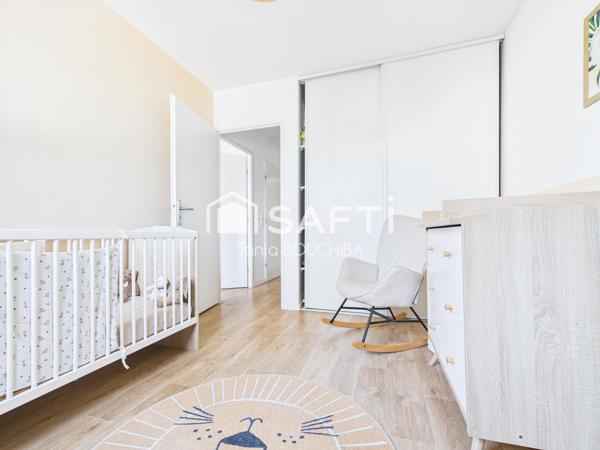 Maison contemporaine intra-rocade avec jardin