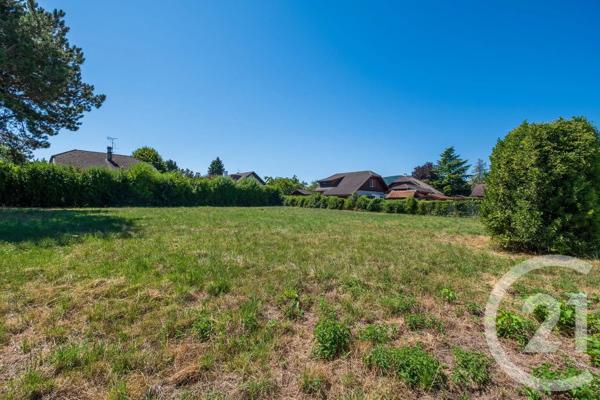 Terrain à vendre  1087 m 2   SCIEZ  - 74