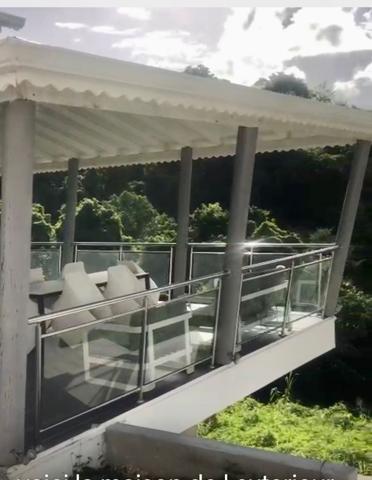 GOSIER: Villa spacieuse meublée toutes charges comprise