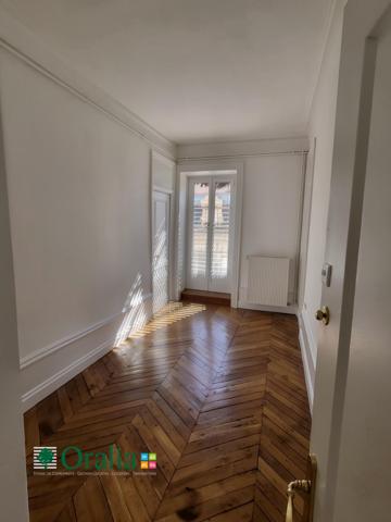 Appartement · Location Lyon (69002) 3 pièces · 81m²
