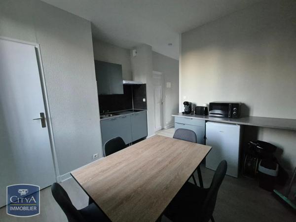 Appartement à louer 1 pièce 23.61m² Brive-la-Gaillarde (19100)