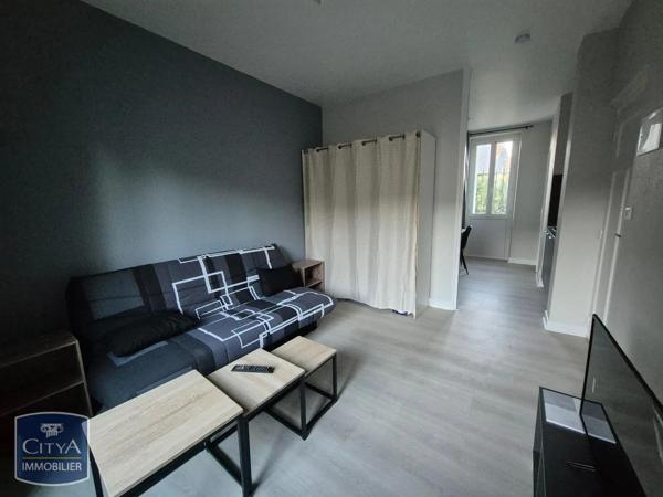 Appartement à louer 1 pièce 23.61m² Brive-la-Gaillarde (19100)