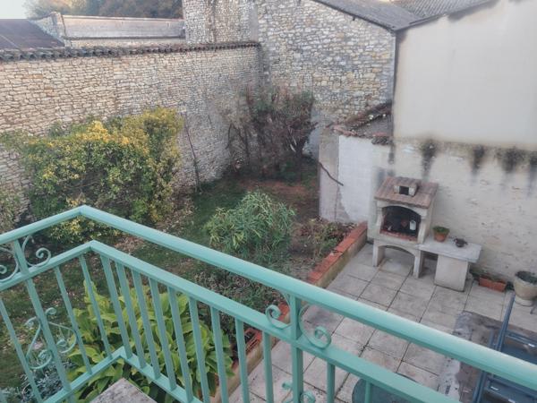 Maison de charme rénovée – Esprit cottage anglais au cœur du bourg