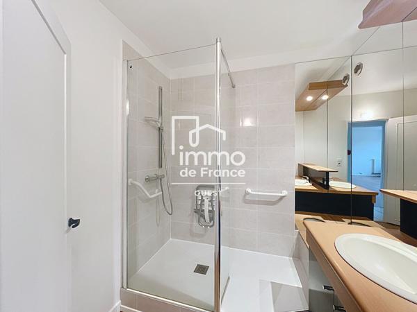 A LOUER LAVAL Appartement T4 de 98.49 m²