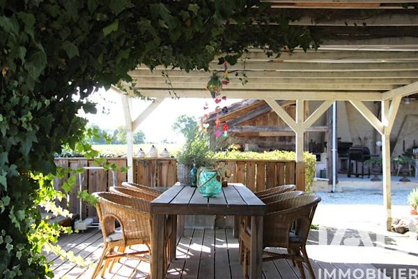 Maison à vendre 10 pièces 317 m² Ciadoux